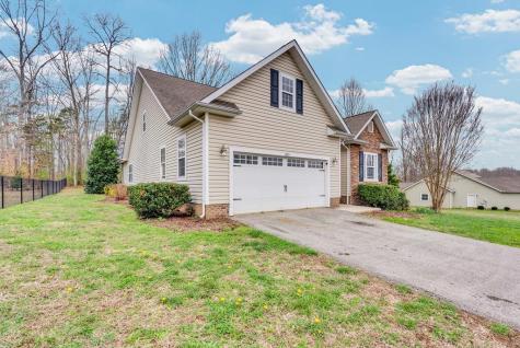 821 Honeysuckle Lane Sparta TN 38583