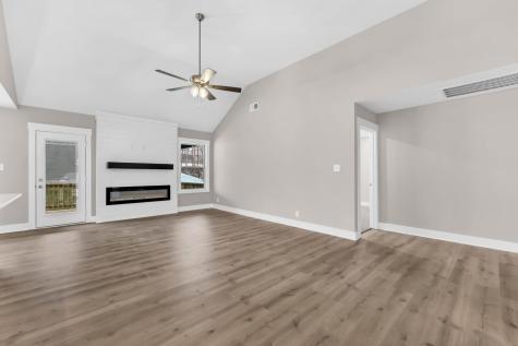 292 Cardinal Creek Clarksville TN 37040