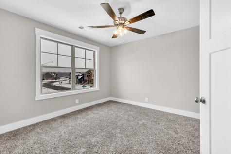 292 Cardinal Creek Clarksville TN 37040