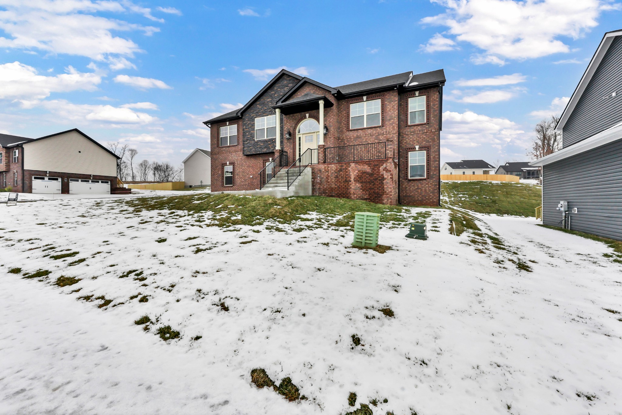 292 Cardinal Creek Clarksville TN 37040