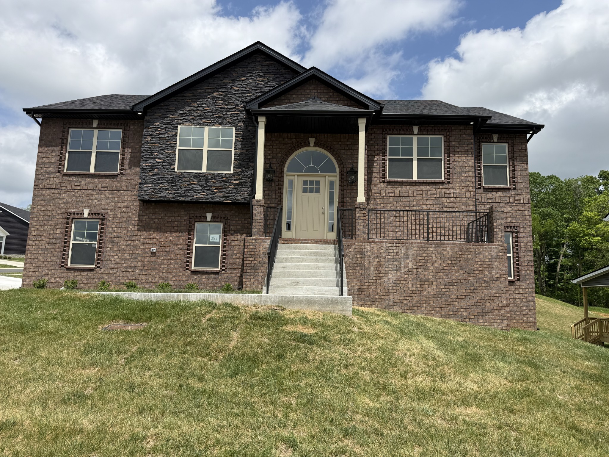 292 Cardinal Creek Clarksville TN 37040