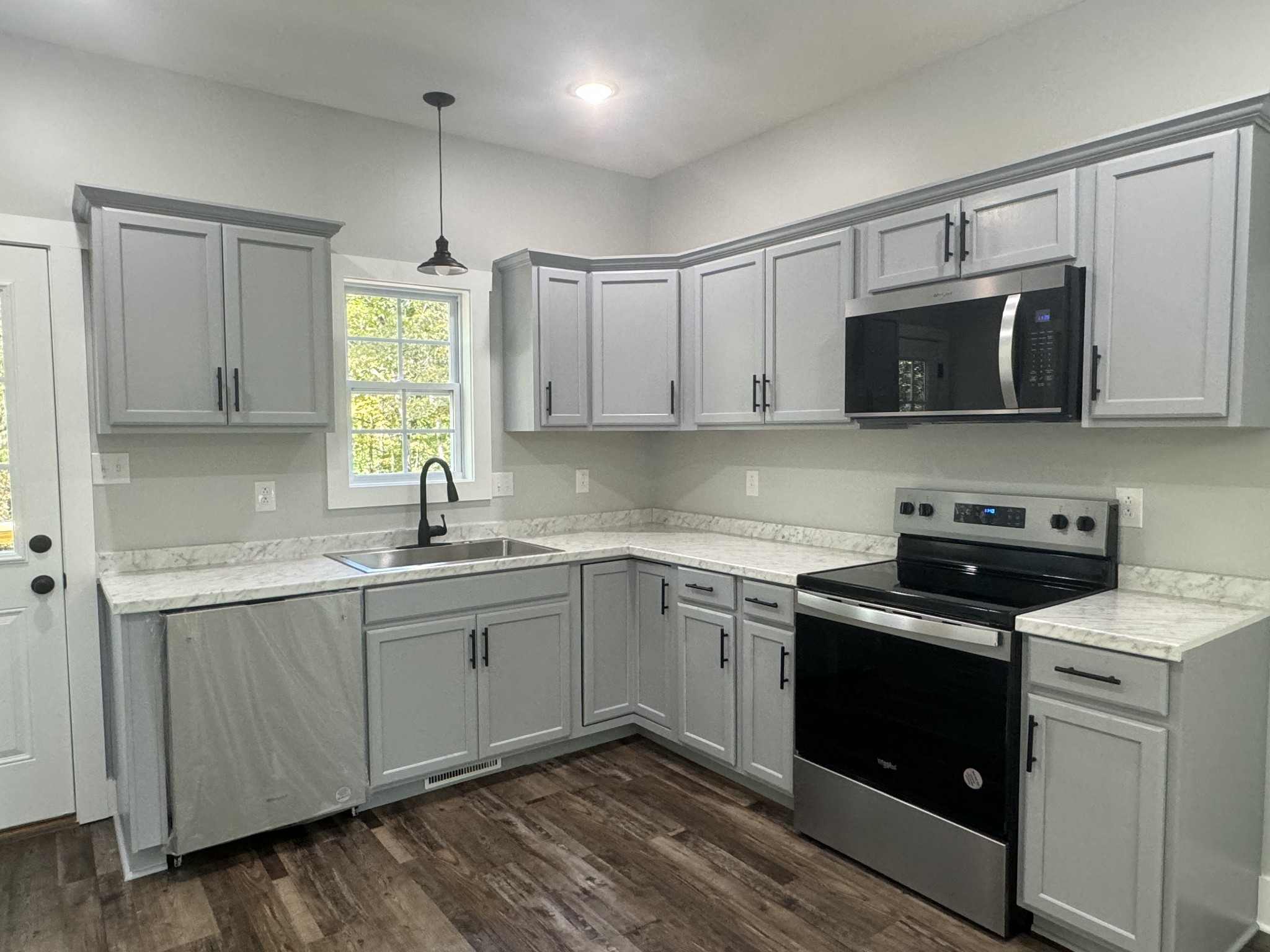 954 Greenwood Avenue Clarksville TN 37040