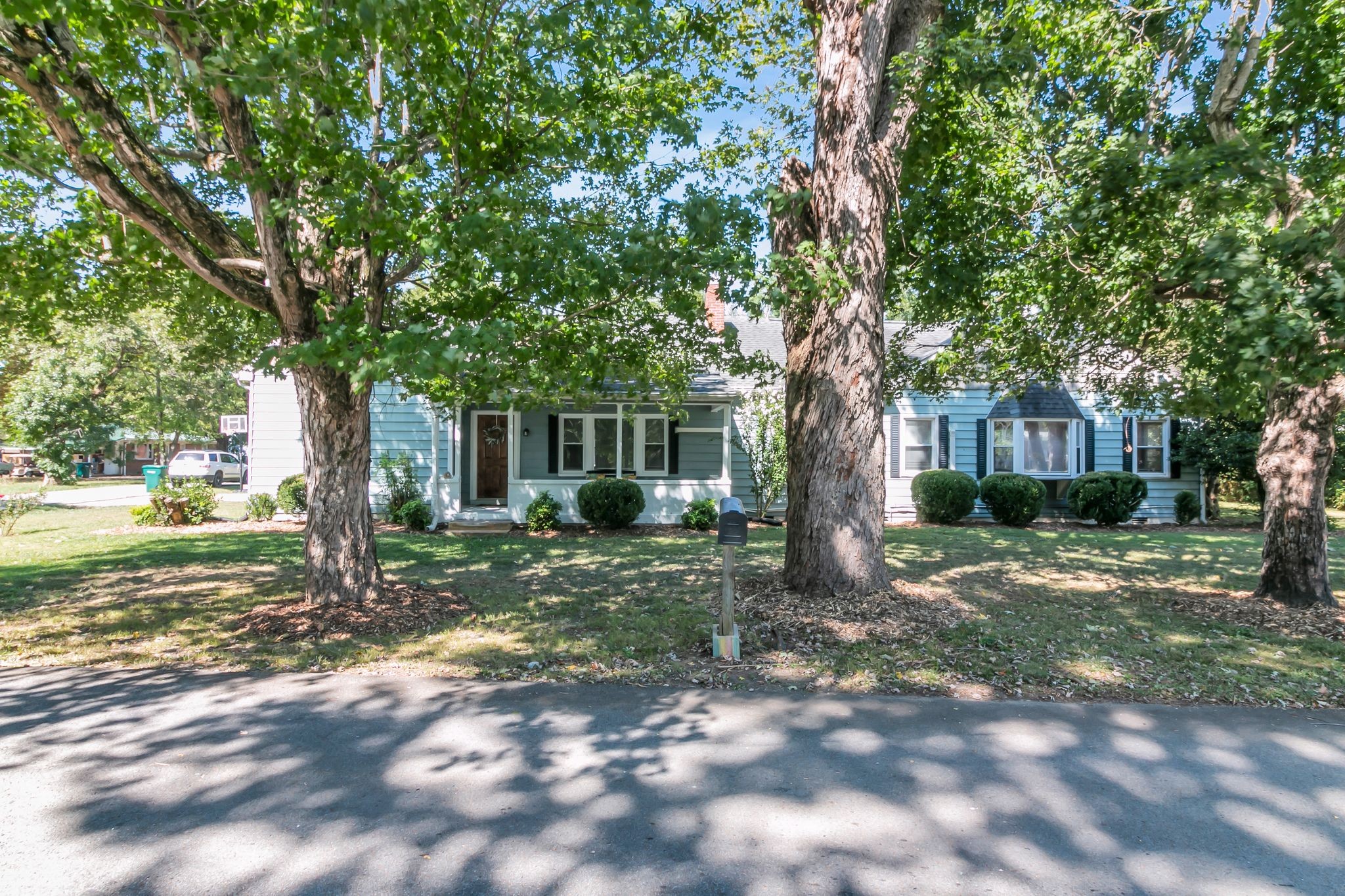 104 Powell Avenue Waverly TN 37185