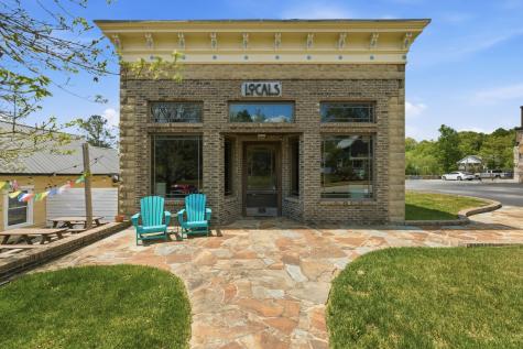 49 University Avenue Sewanee TN 37375