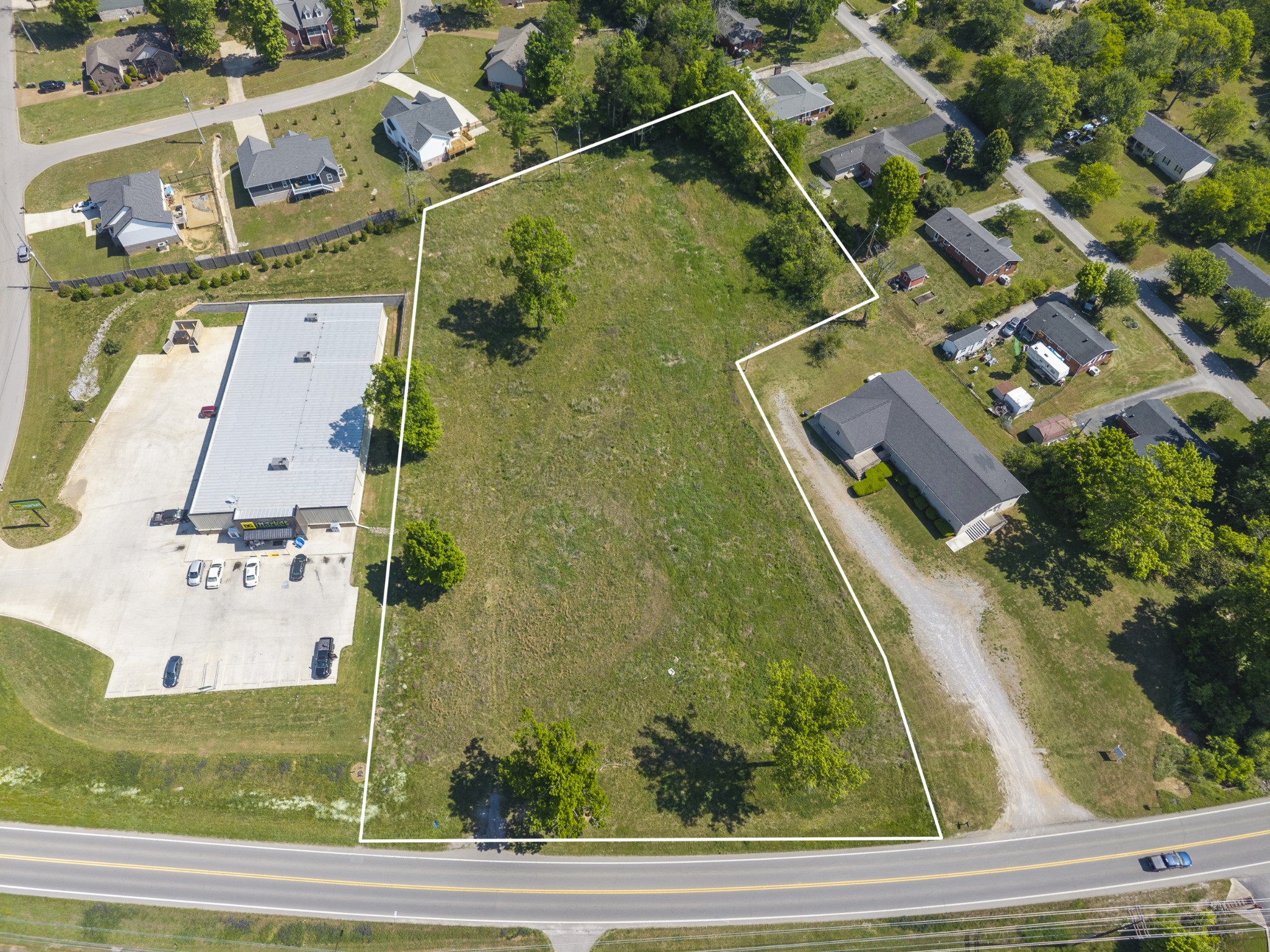 621 Mcmurry Blvd, E Hartsville TN 37074