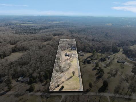 2079 Rock Springs Road Columbia TN 38401