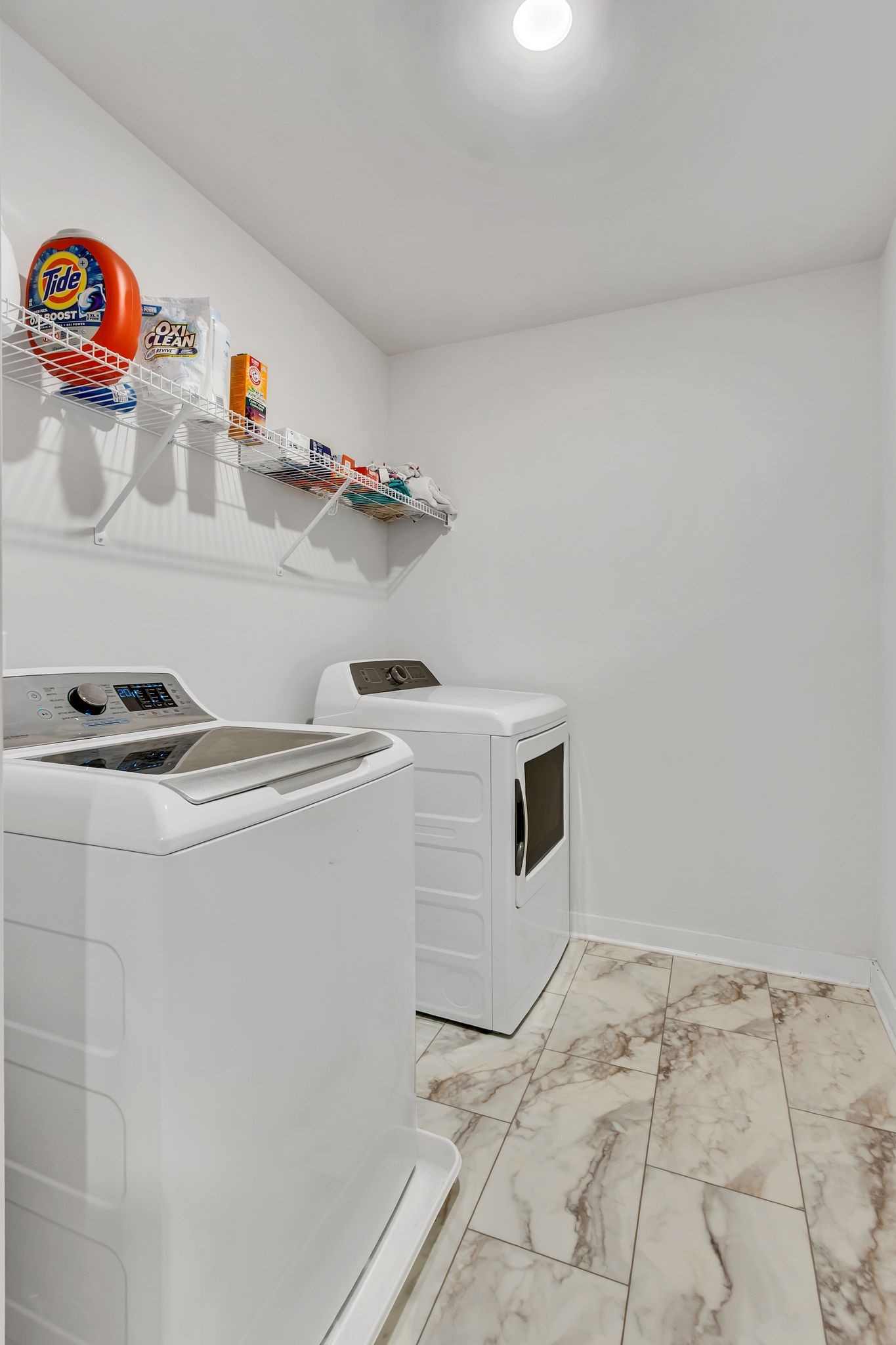 2736 Fordham Street Columbia TN 38401