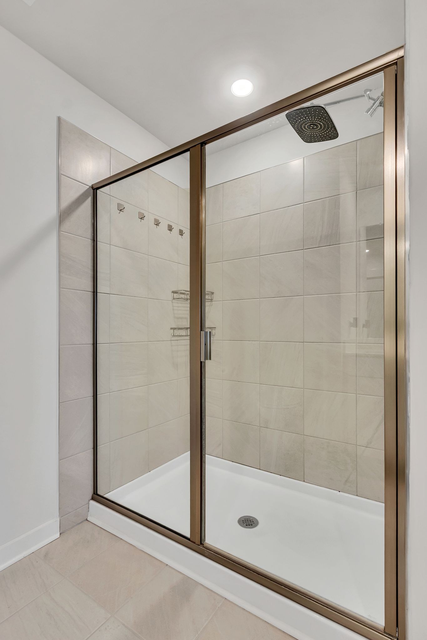 2736 Fordham Street Columbia TN 38401