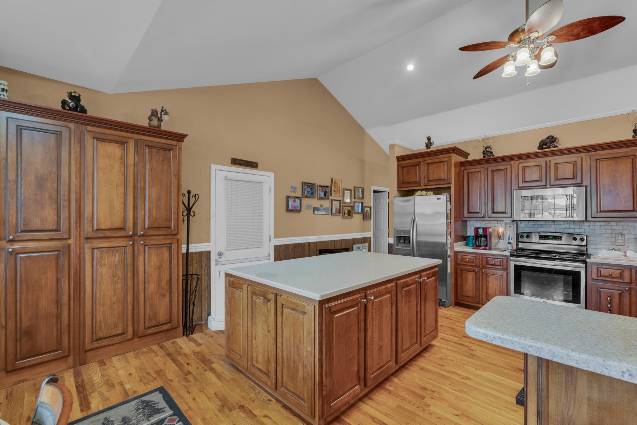 200 South Lovelady Road, S Cookeville TN 38506