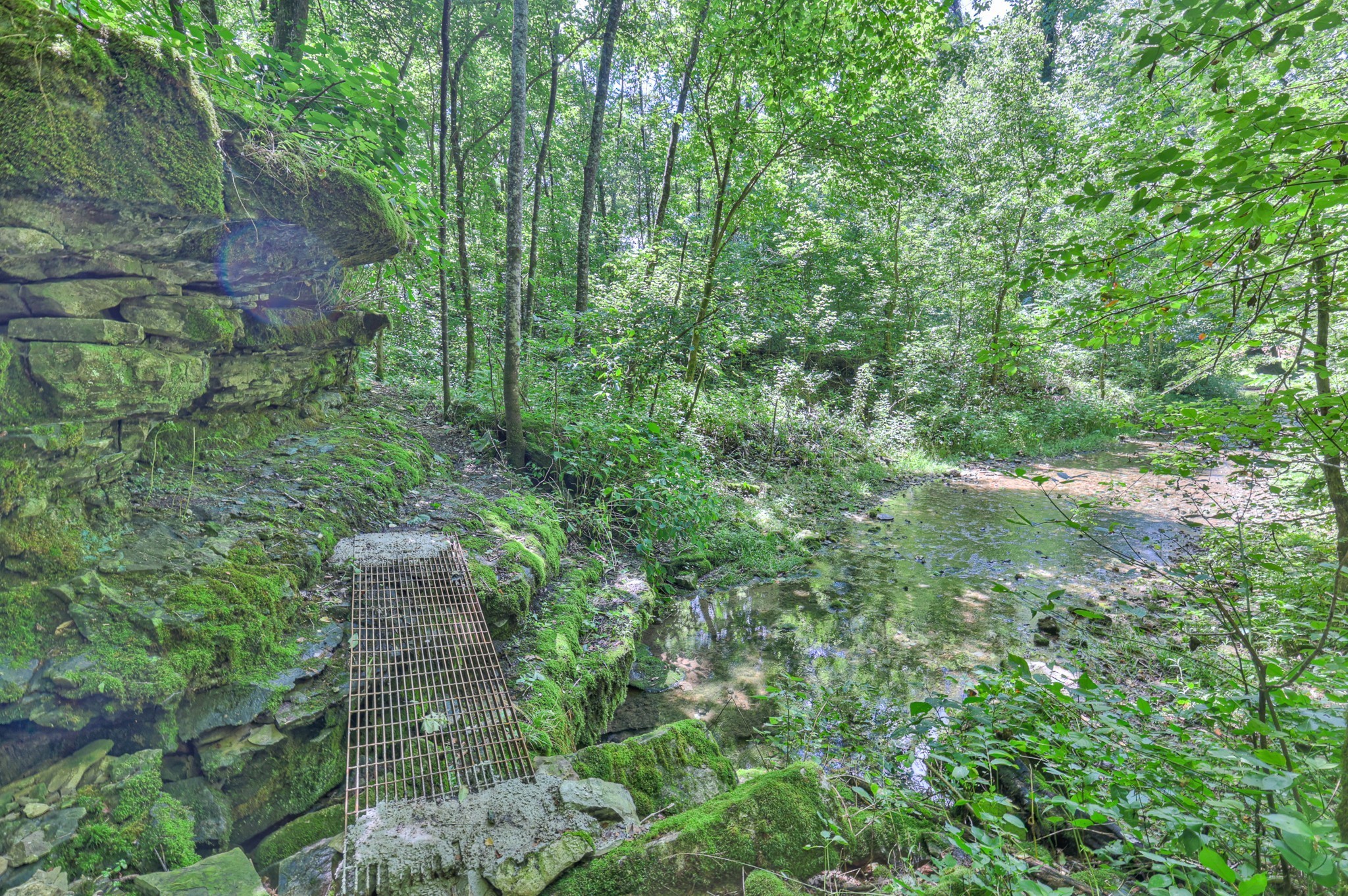 2 Cavern Bunker Shelbyville TN 37160