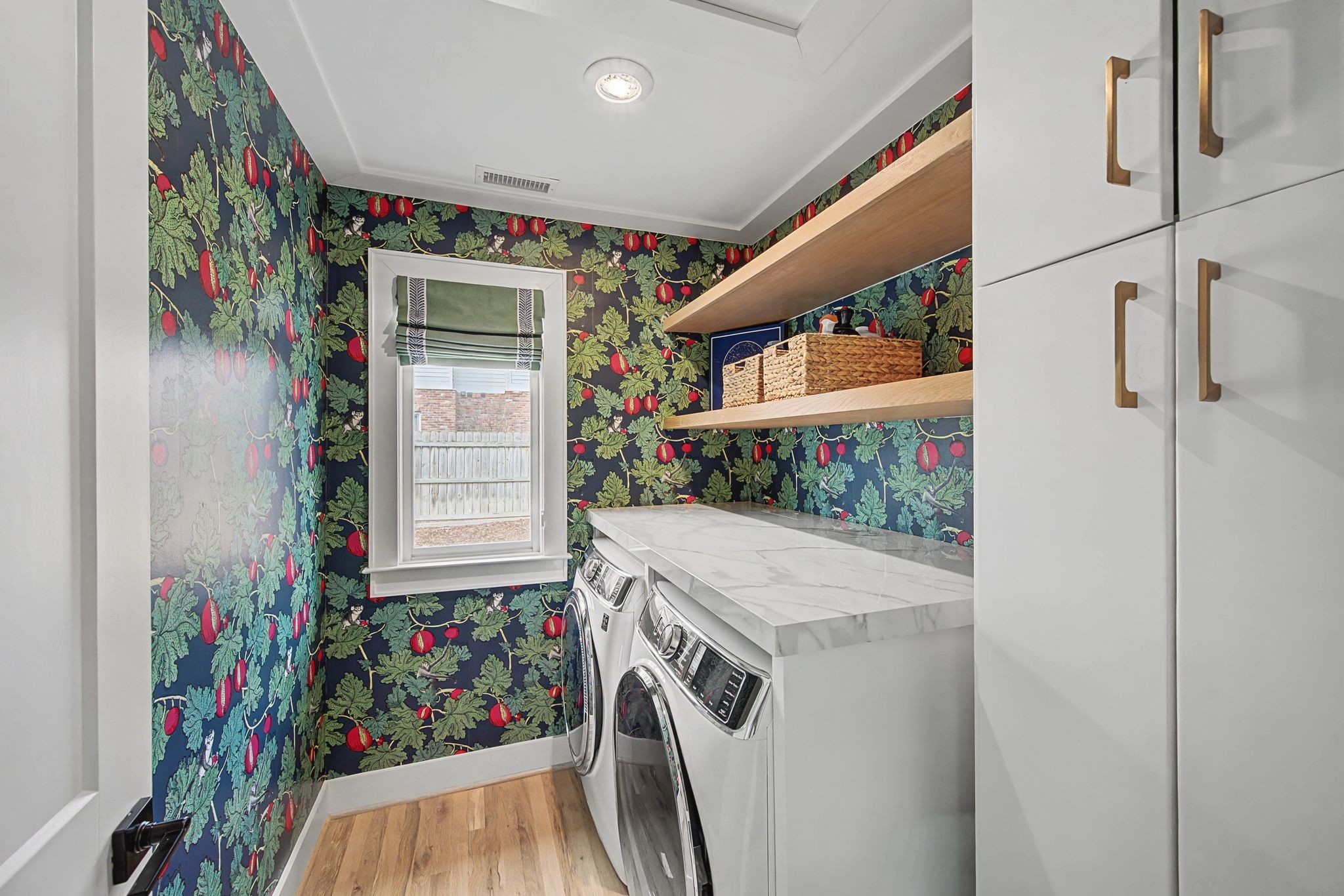 2012 Cedar Lane Nashville TN 37212