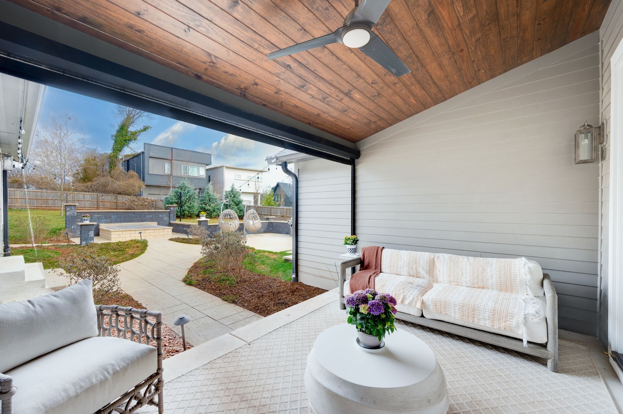 2012 Cedar Lane Nashville TN 37212