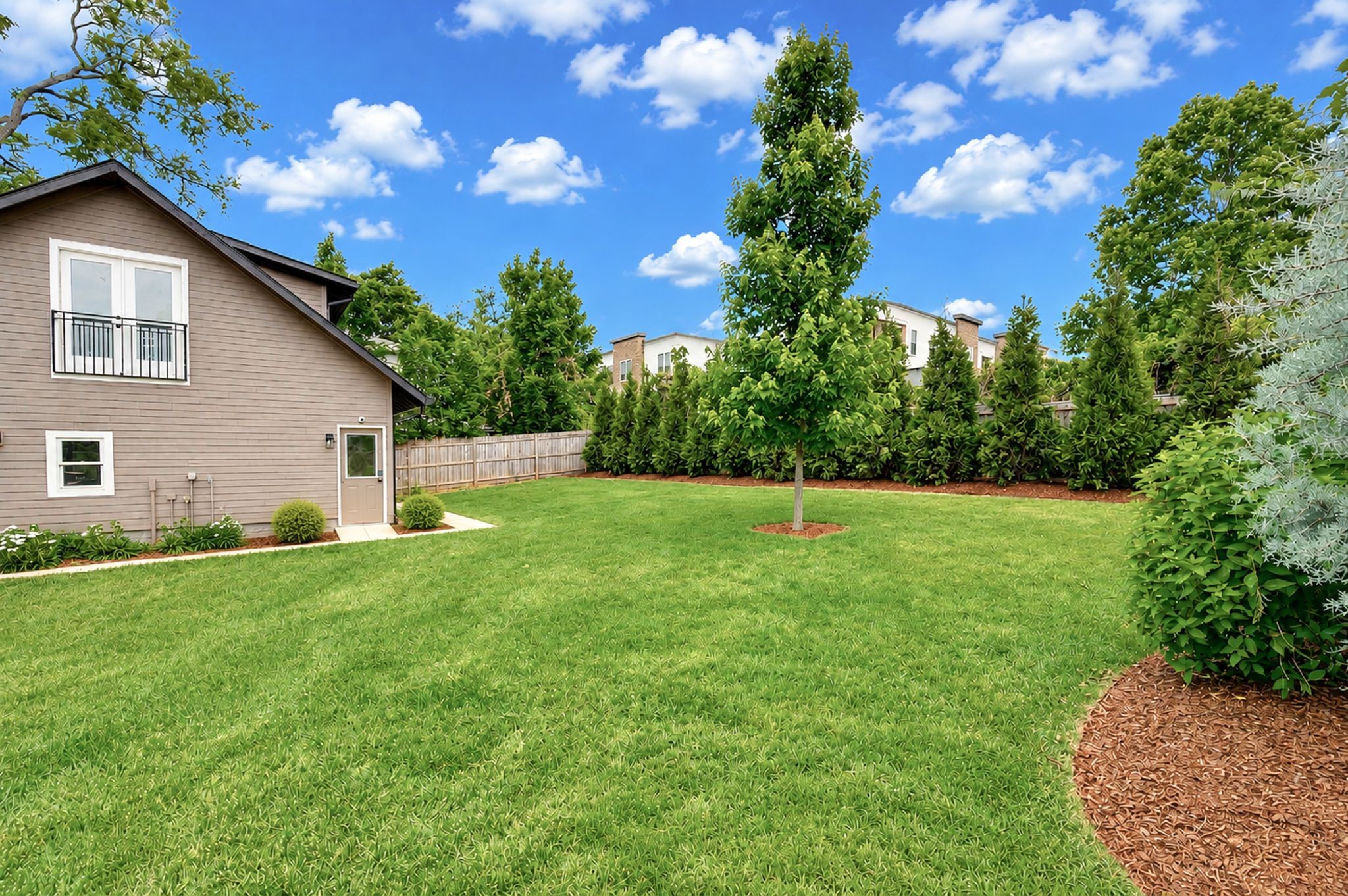 2012 Cedar Lane Nashville TN 37212