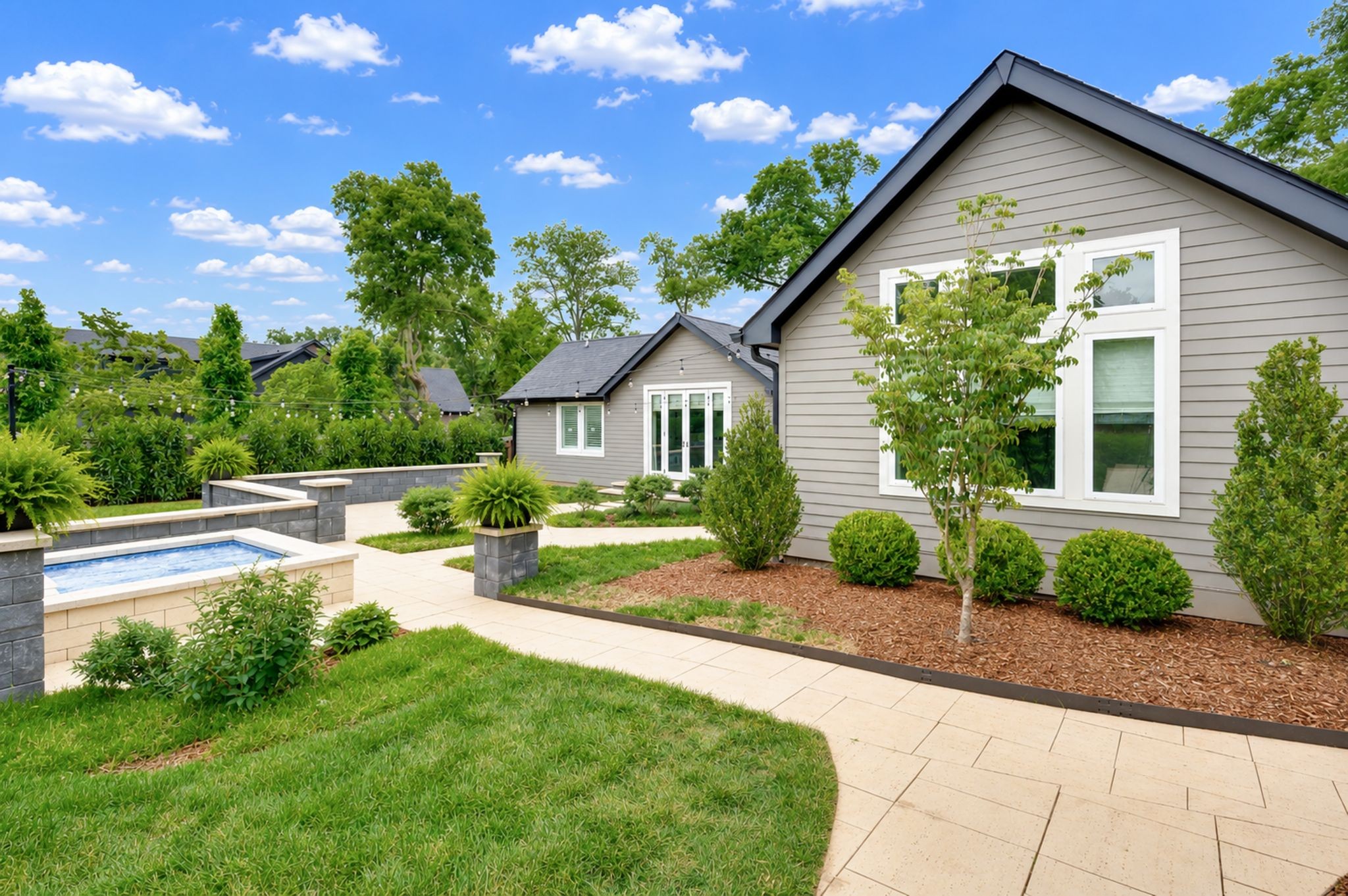 2012 Cedar Lane Nashville TN 37212