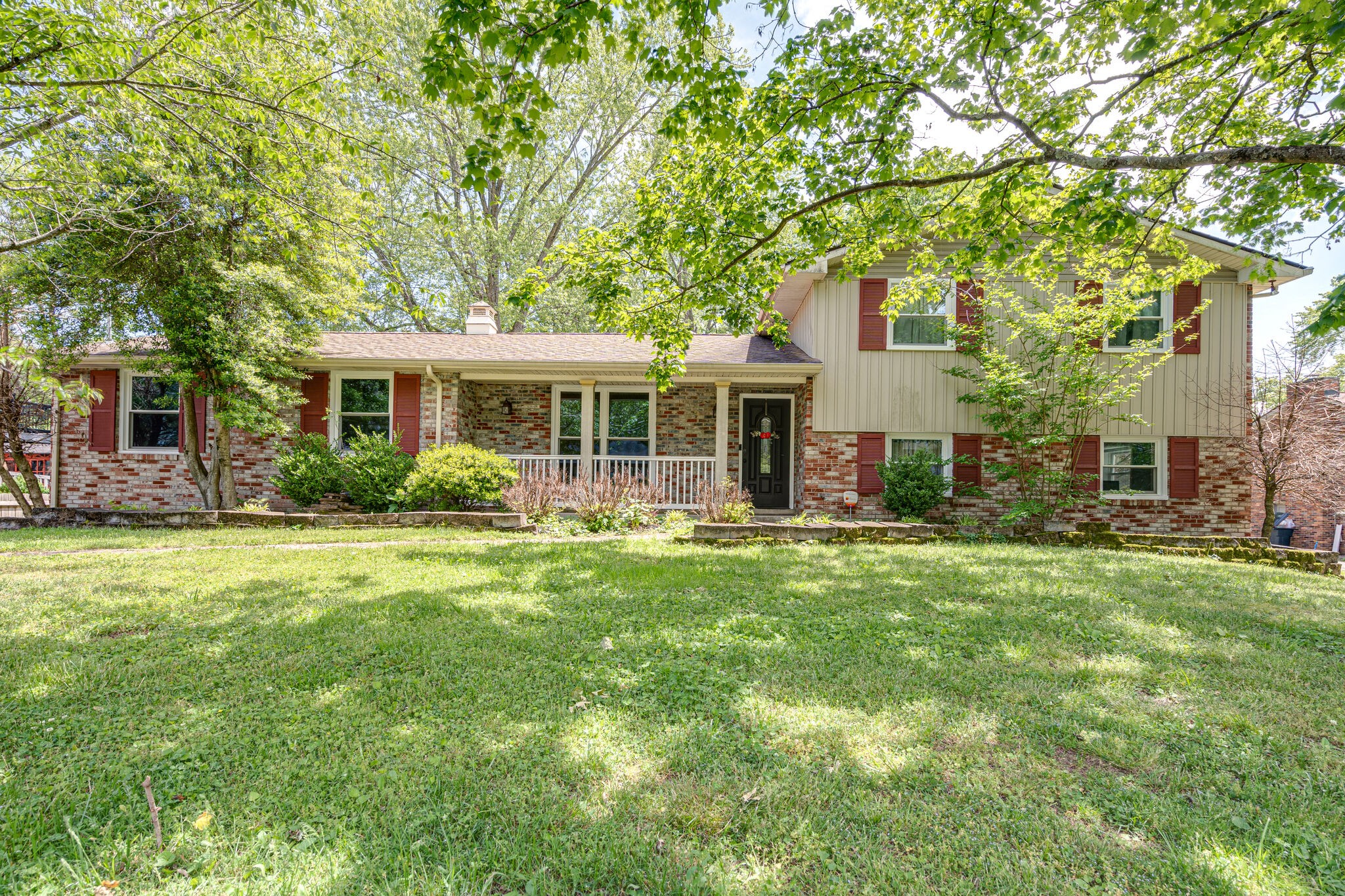 119 Roberta Drive Hendersonville TN 37075