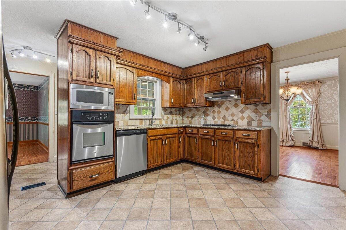 1622 Velma Road Athens TN 37303