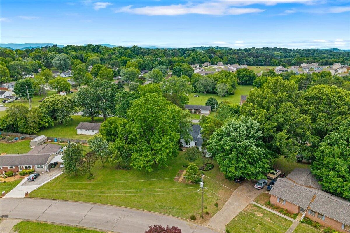 1622 Velma Road Athens TN 37303