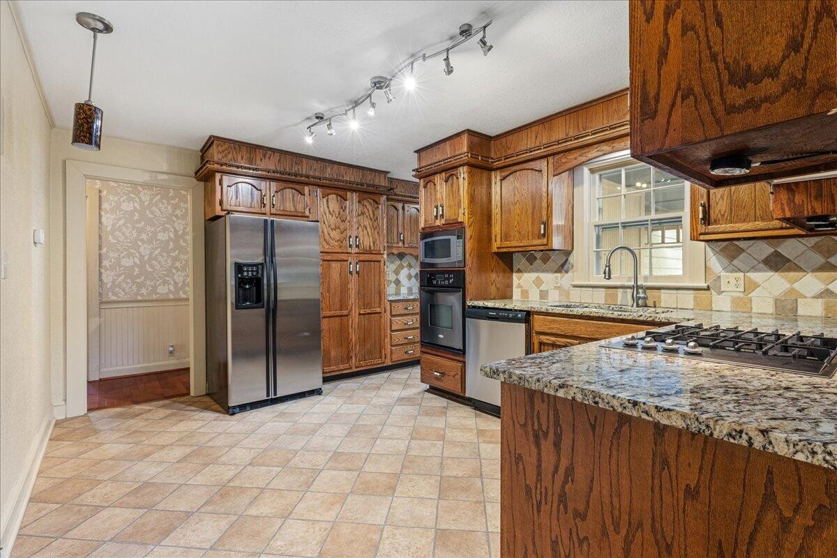 1622 Velma Road Athens TN 37303