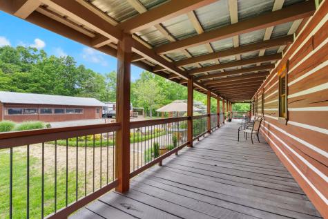 990 Bugscuffle Road Wartrace TN 37183