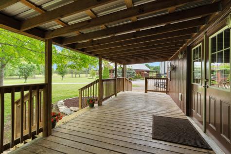 990 Bugscuffle Road Wartrace TN 37183