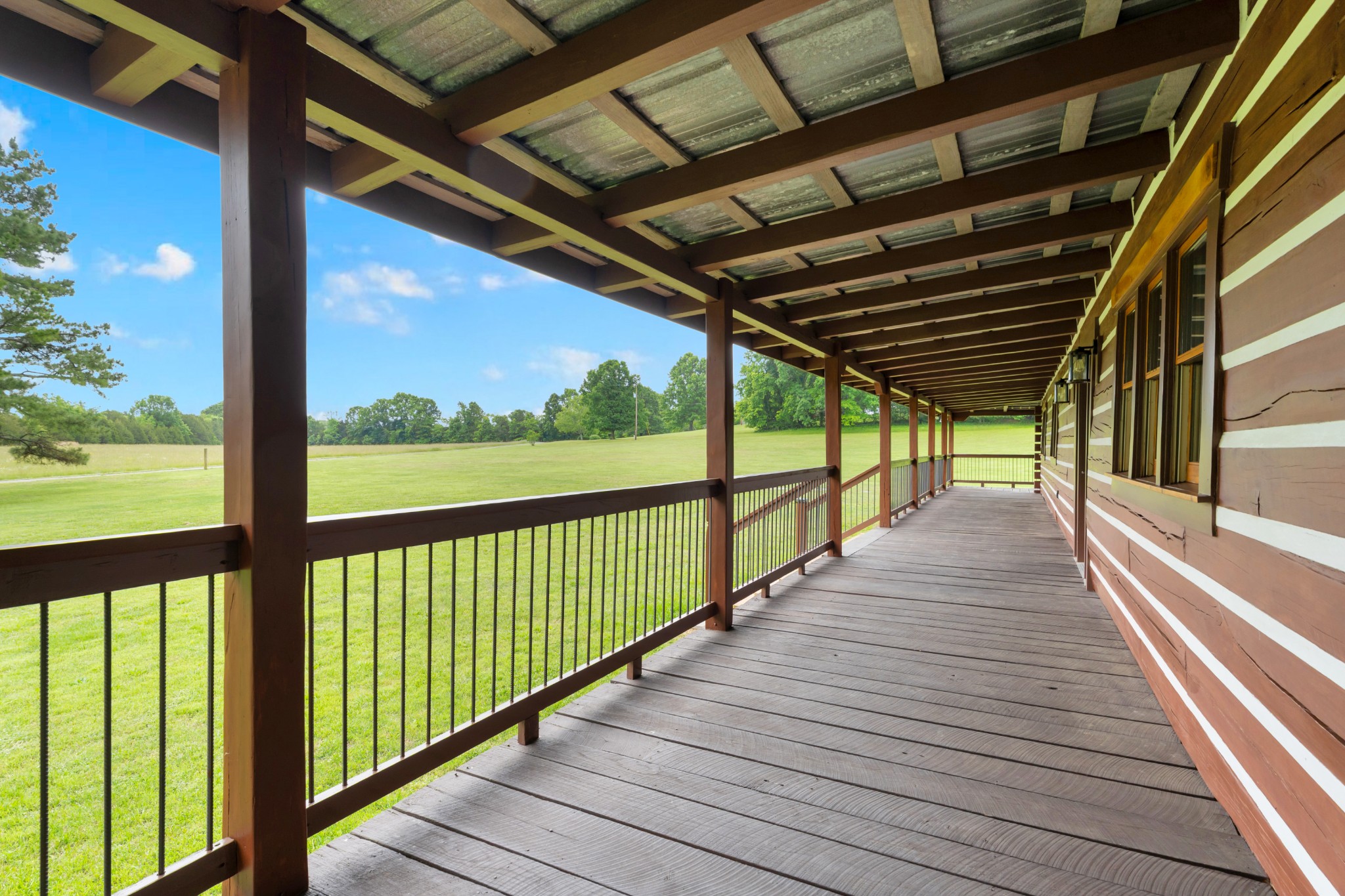990 Bugscuffle Road Wartrace TN 37183