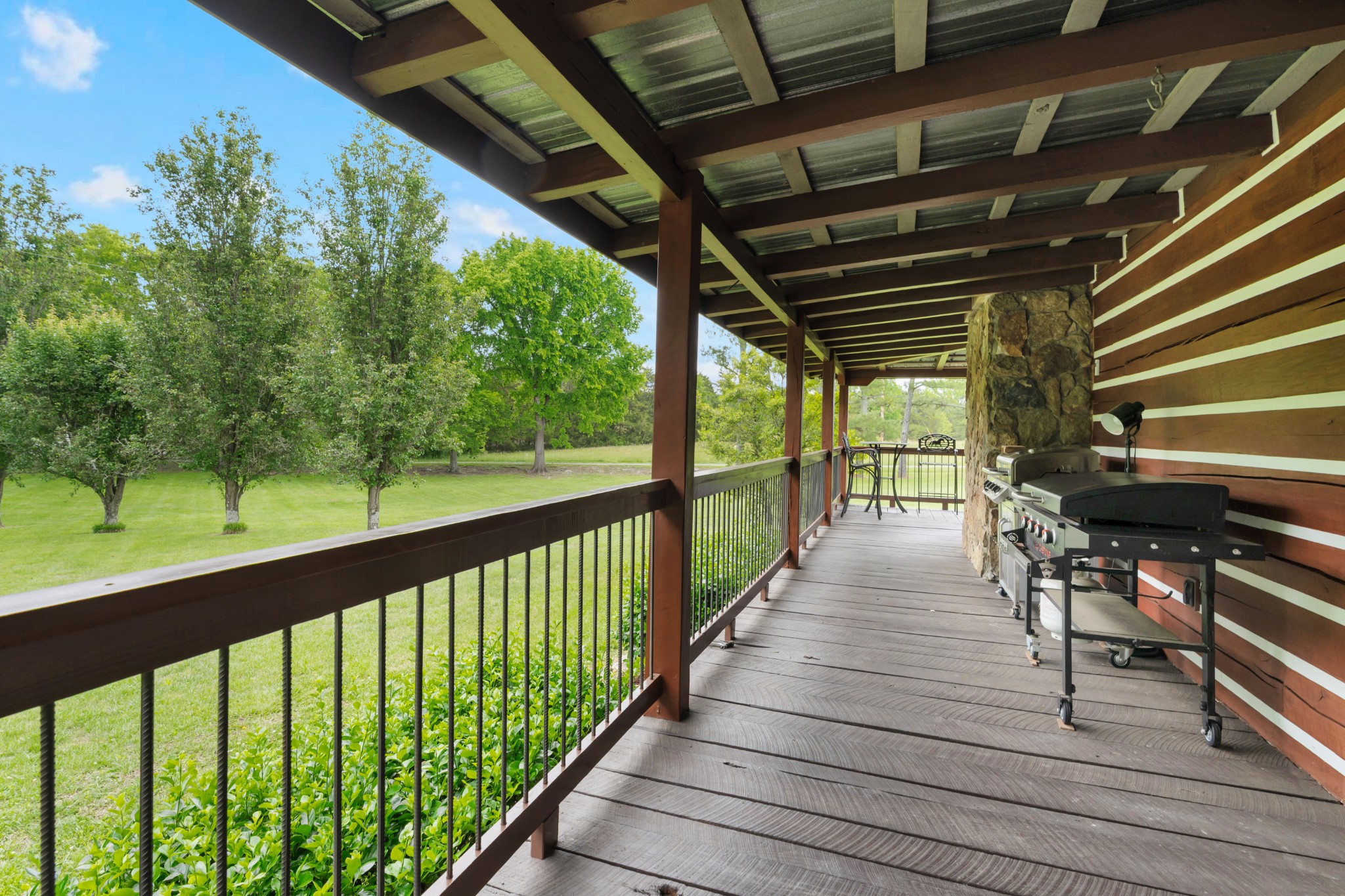 990 Bugscuffle Road Wartrace TN 37183