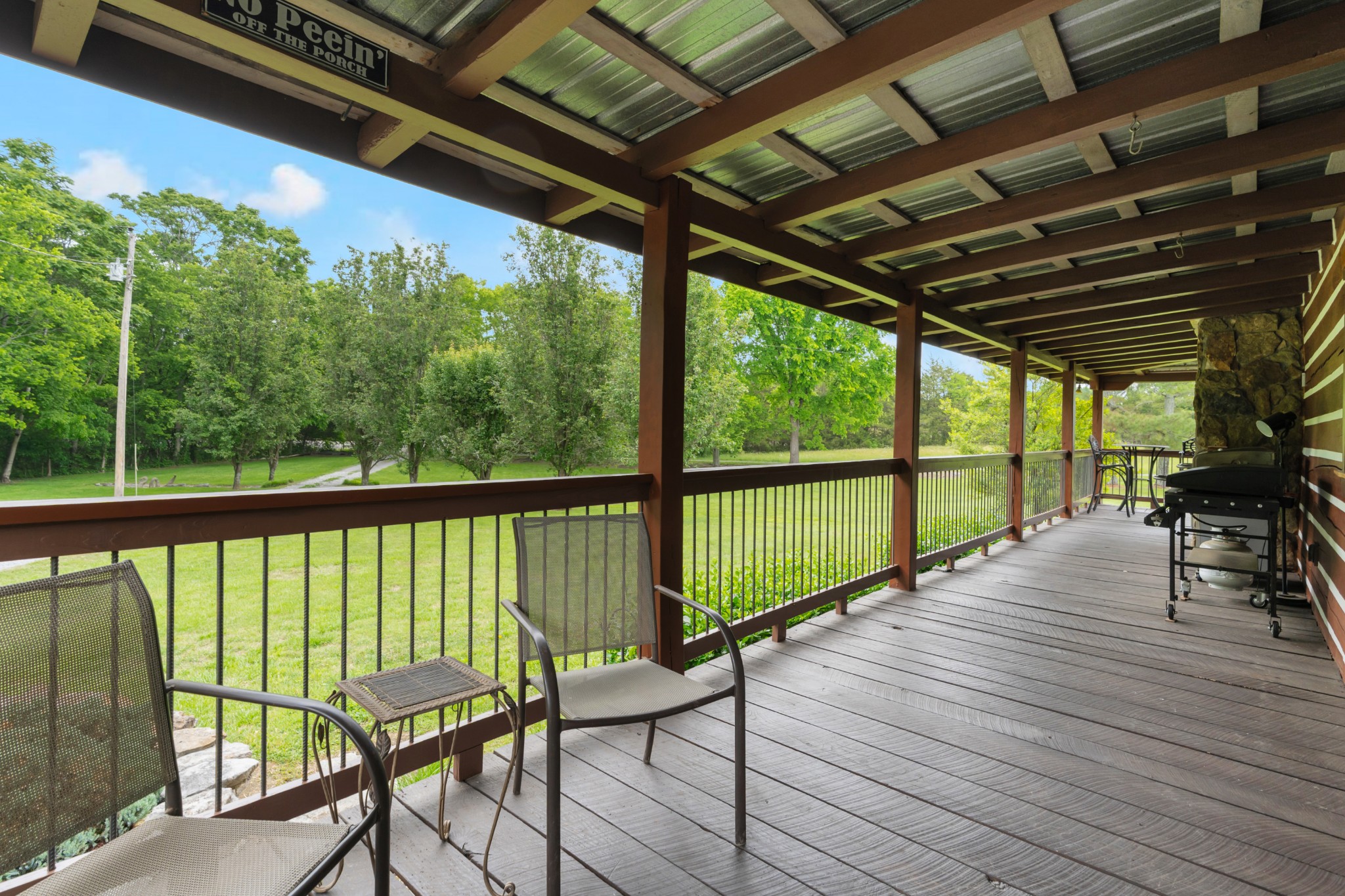 990 Bugscuffle Road Wartrace TN 37183