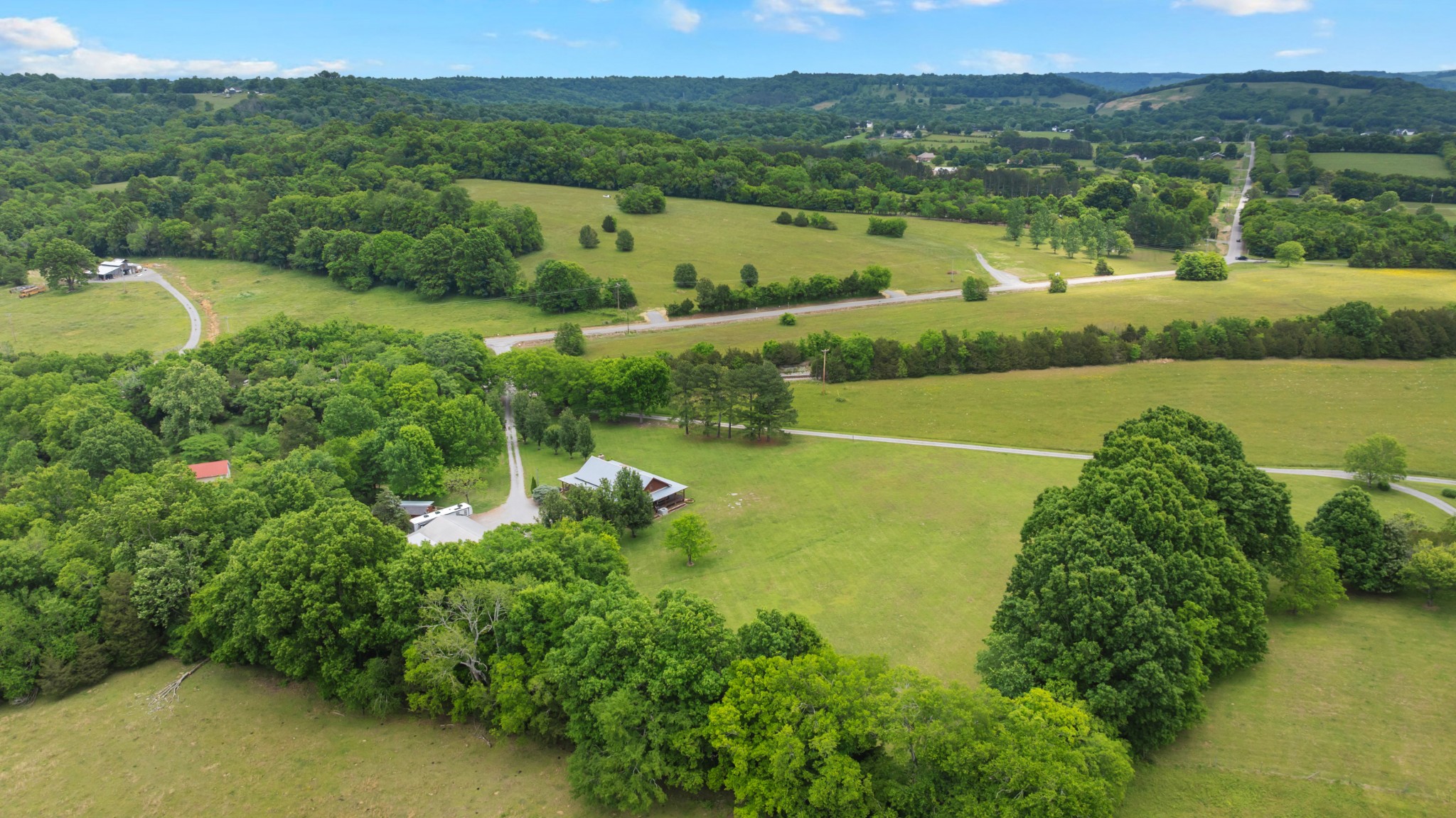 990 Bugscuffle Road Wartrace TN 37183