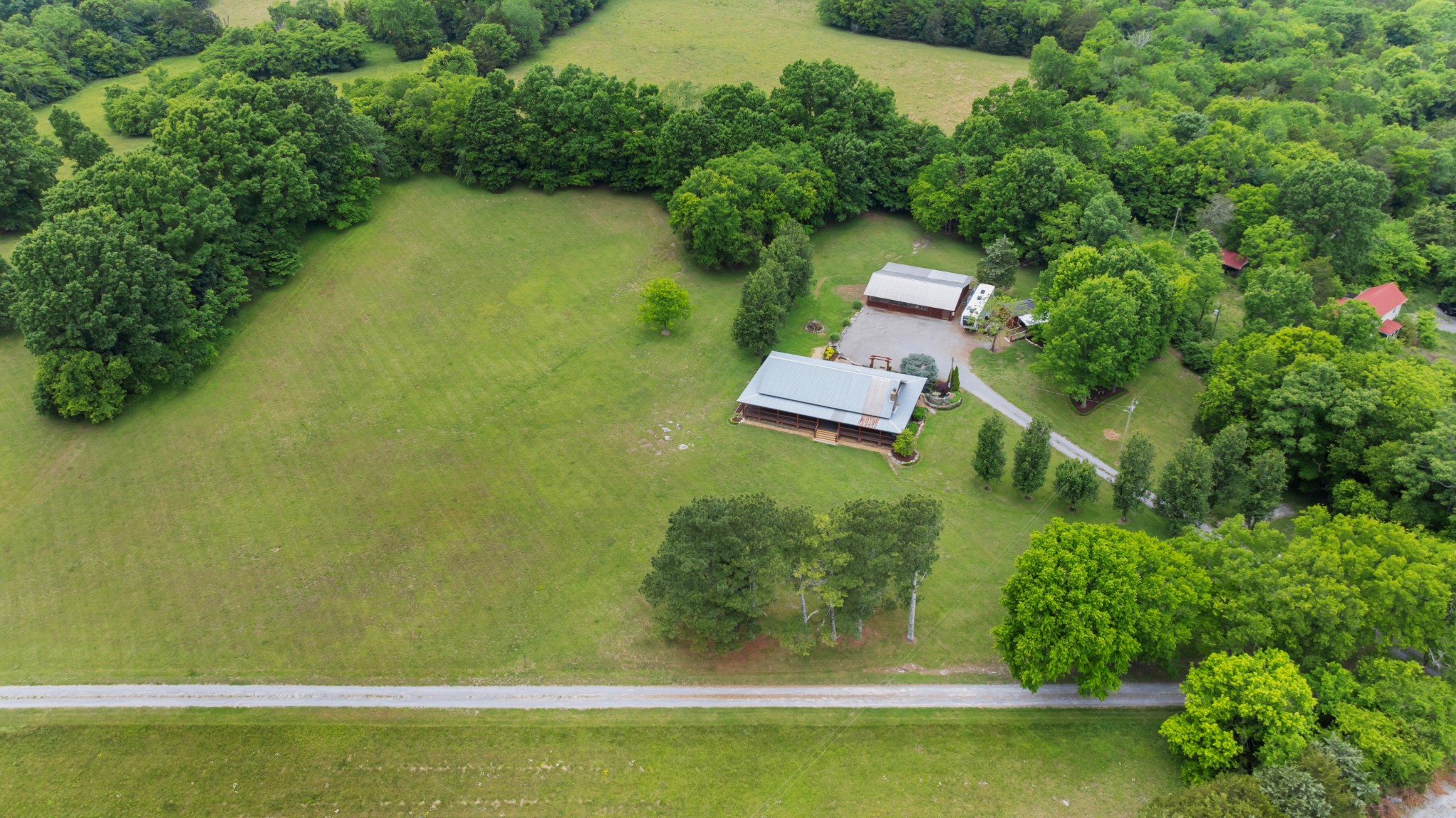 990 Bugscuffle Road Wartrace TN 37183