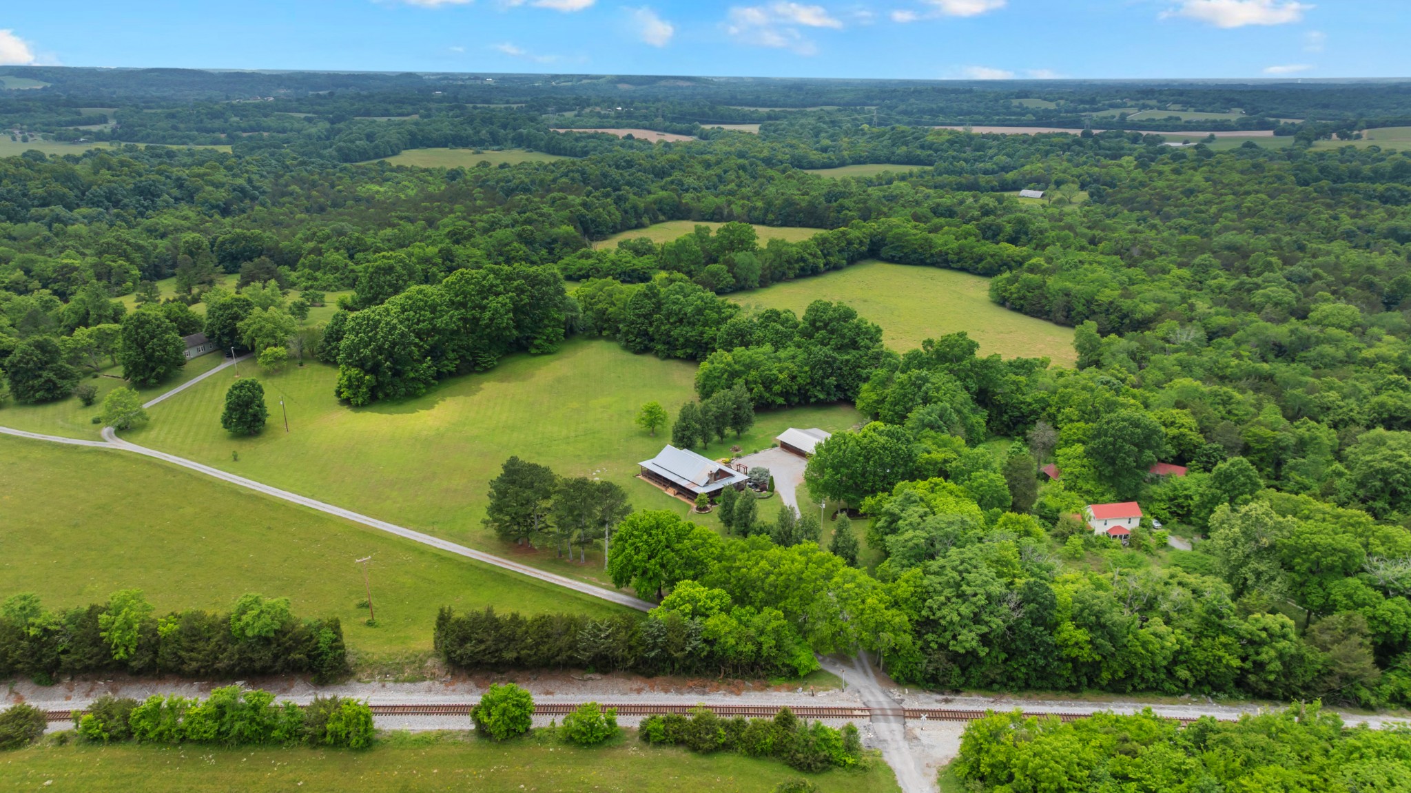 990 Bugscuffle Road Wartrace TN 37183