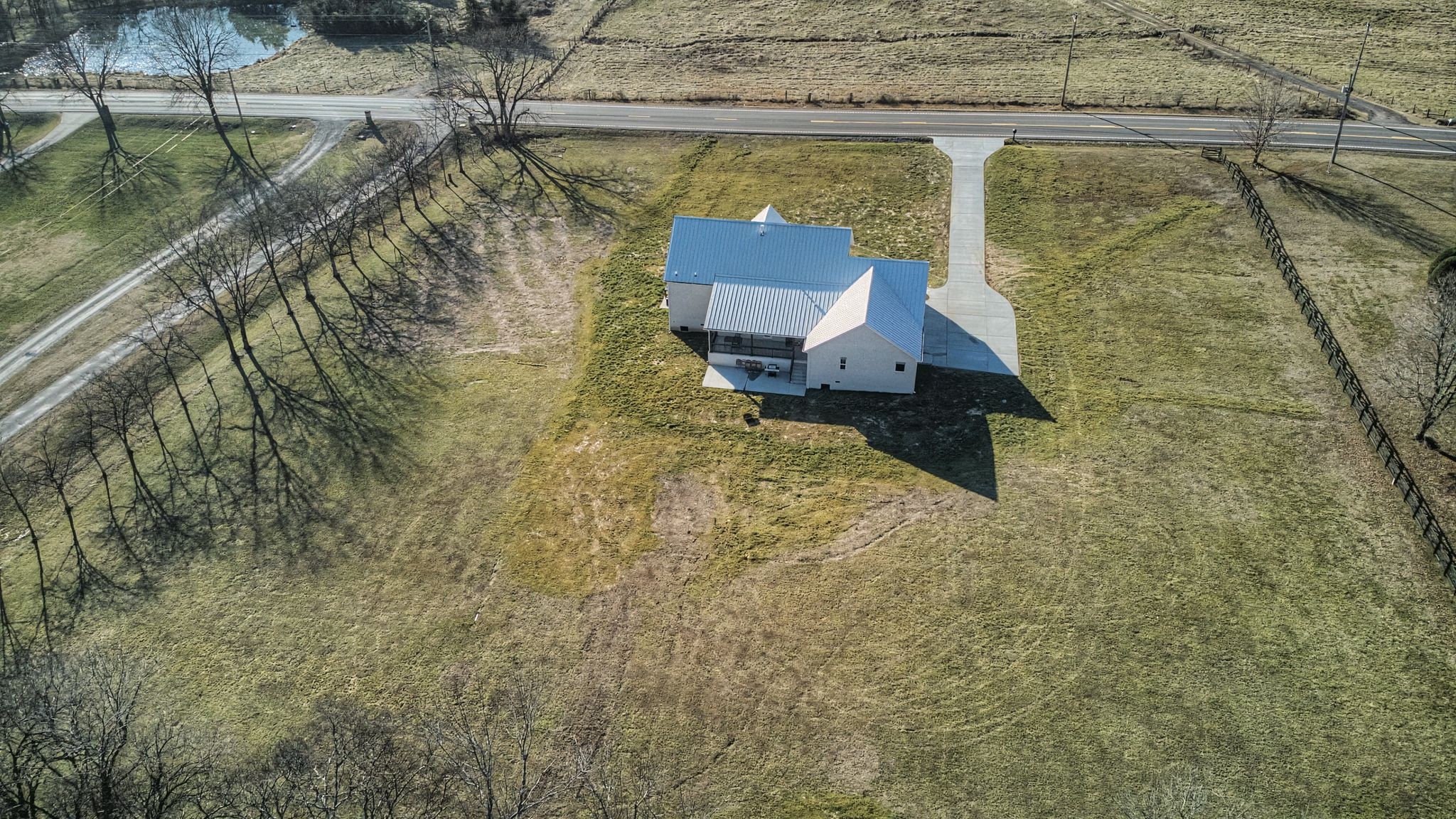 972 Dobbins Pike Gallatin TN 37066