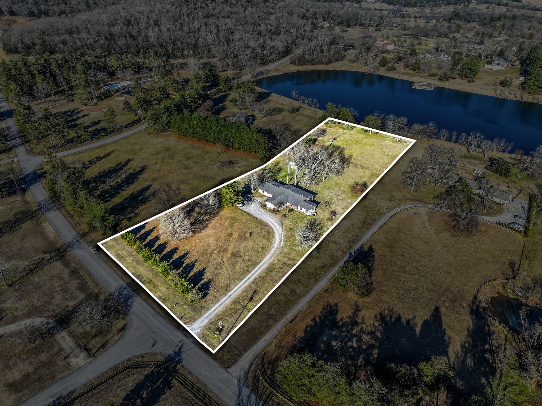 1020 Bunker Hill Drive Arrington TN 37014