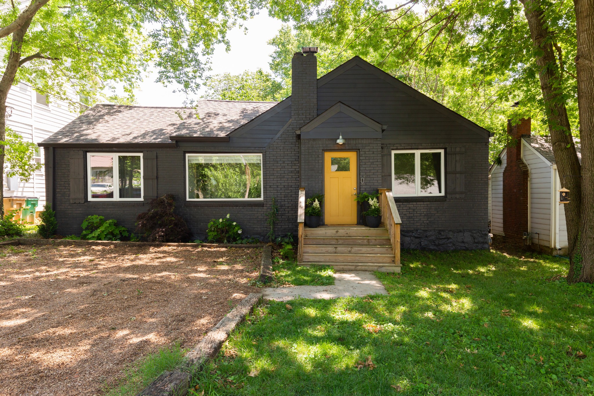 1842 Joy Circle Nashville TN 37207