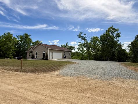 131 Gatlyn Lane Hohenwald TN 38462