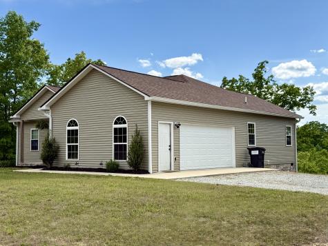 131 Gatlyn Lane Hohenwald TN 38462