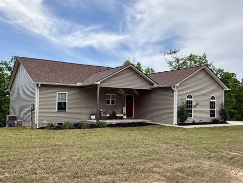 131 Gatlyn Lane Hohenwald TN 38462