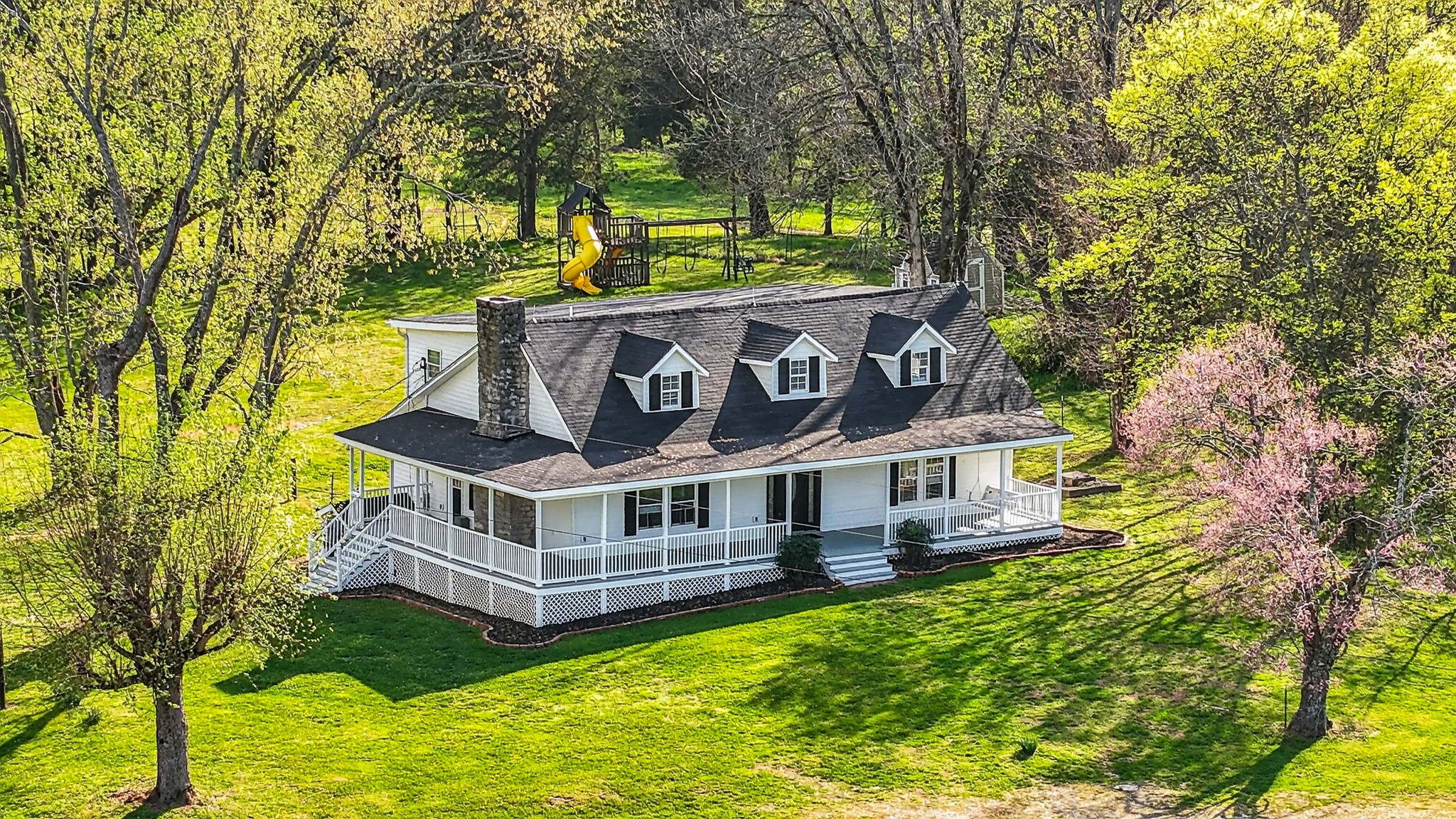 1870 Walnut Grove Road Hartsville TN 37074