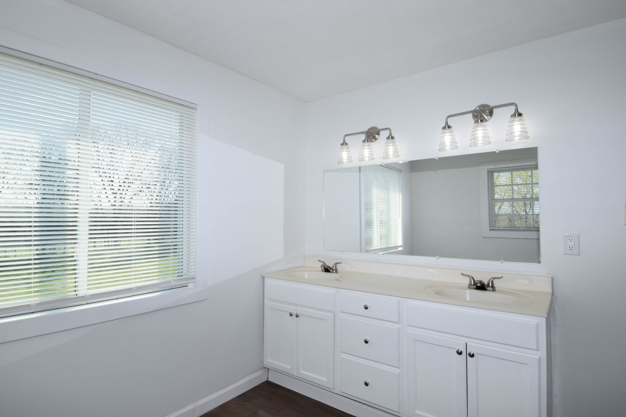 1870 Walnut Grove Road Hartsville TN 37074