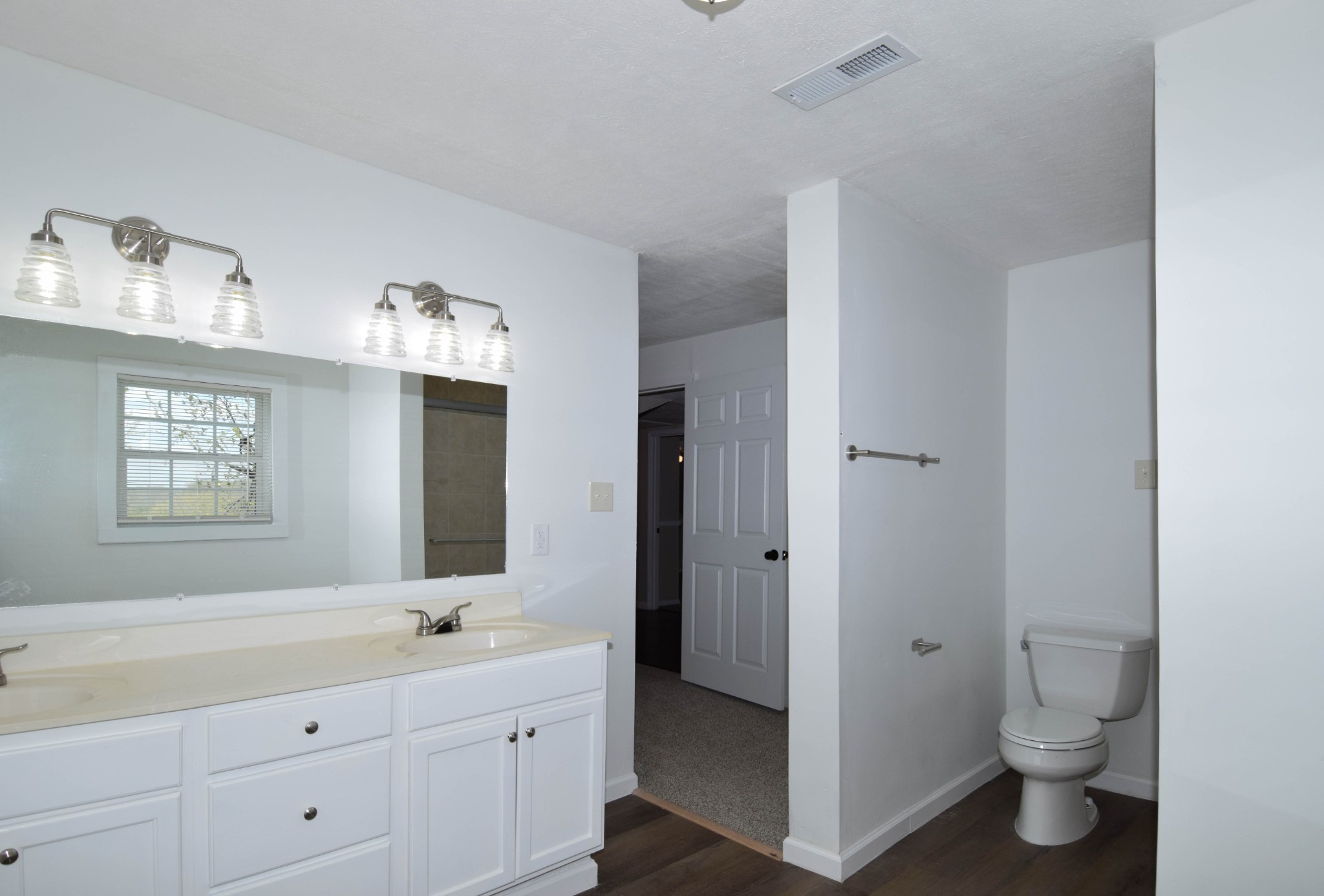 1870 Walnut Grove Road Hartsville TN 37074