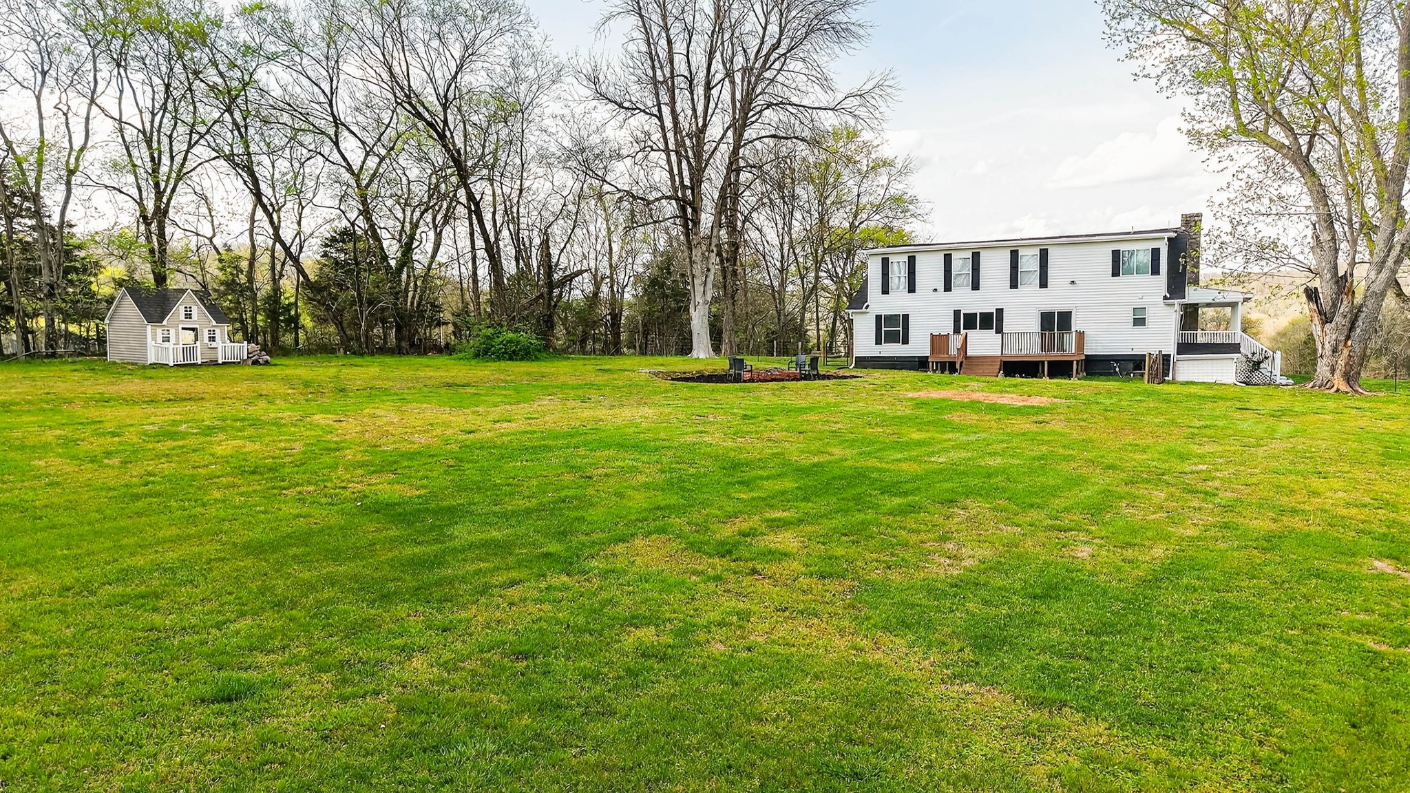 1870 Walnut Grove Road Hartsville TN 37074