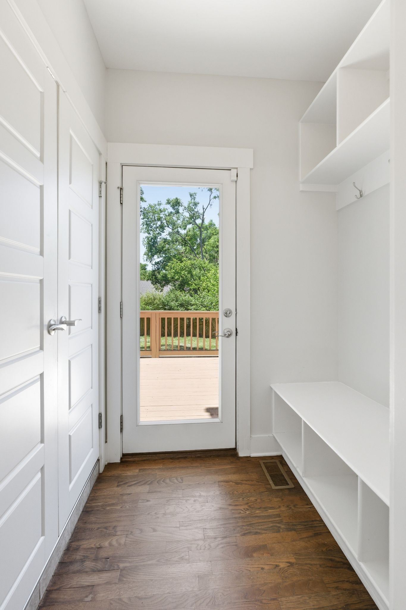 1224 Bessie Avenue Nashville TN 37207