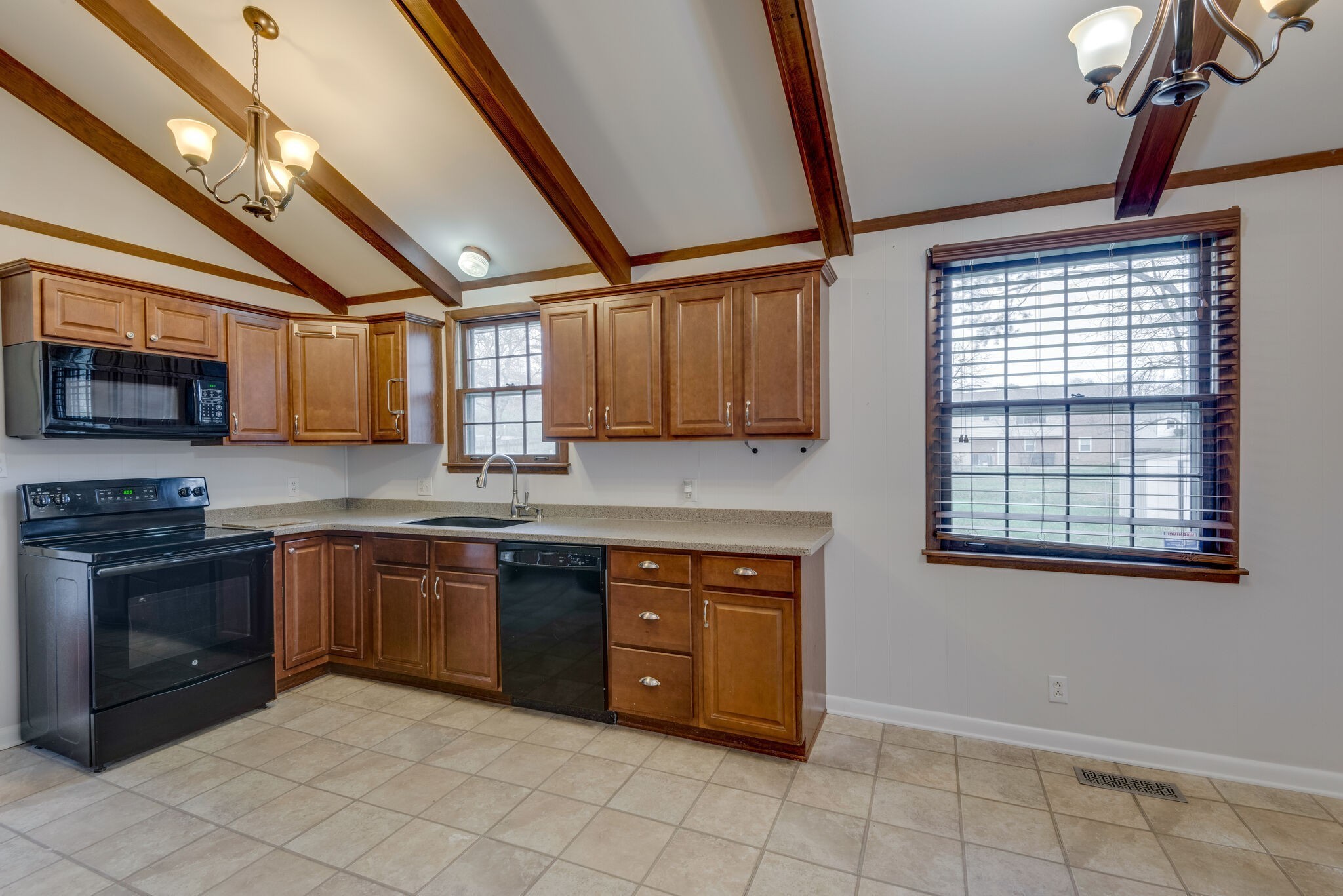 5413 Country Drive Nashville TN 37211