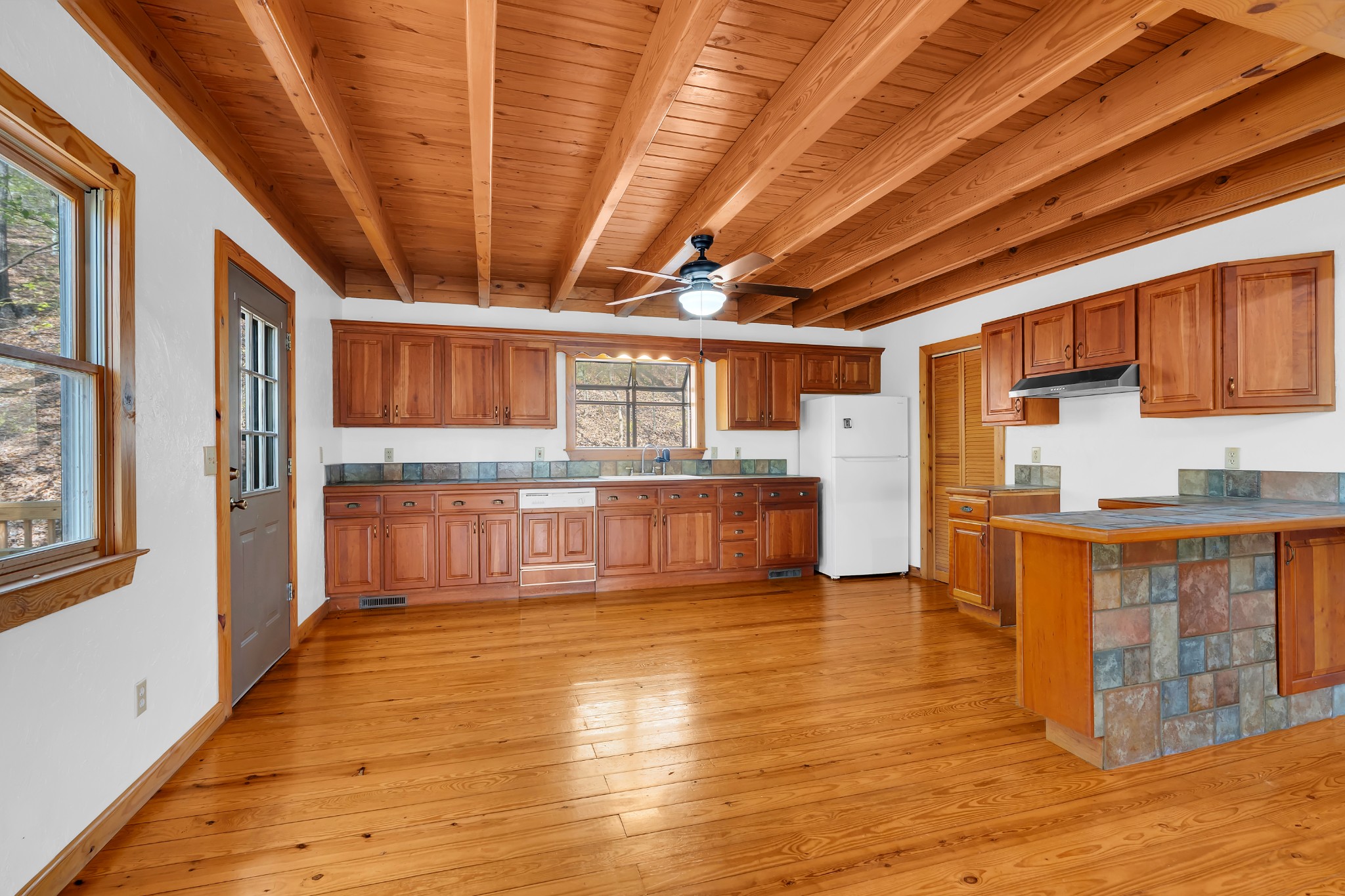 551 Shippmans Creek Road Wartrace TN 37183