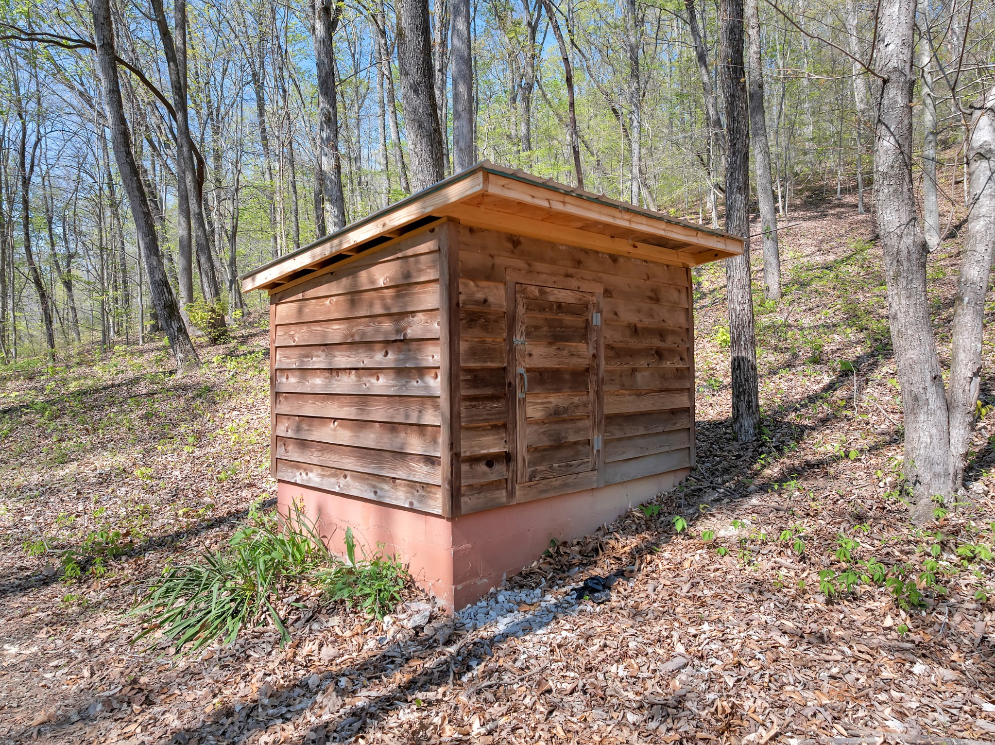 551 Shippmans Creek Road Wartrace TN 37183
