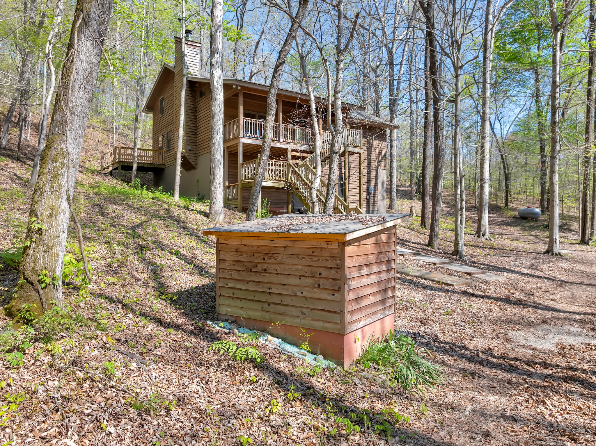 551 Shippmans Creek Road Wartrace TN 37183
