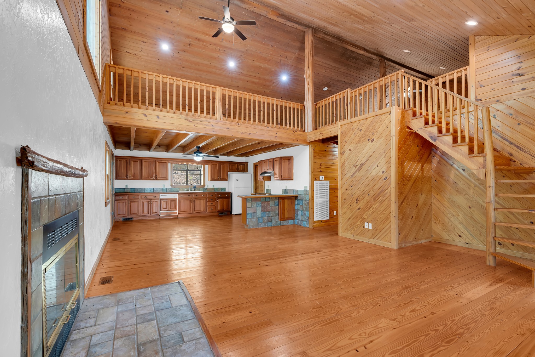 551 Shippmans Creek Road Wartrace TN 37183