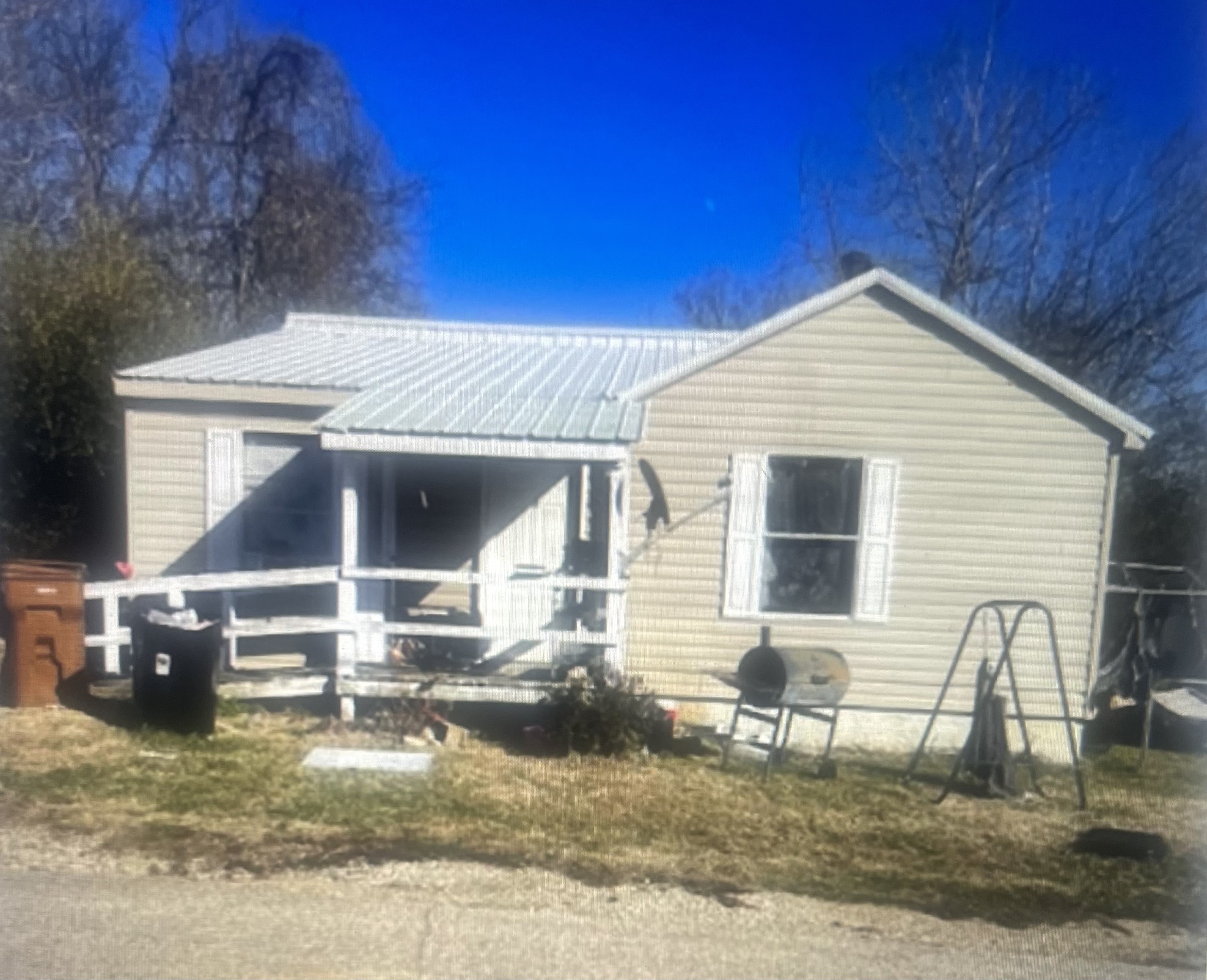 263 Reeves Street Lexington TN 38351