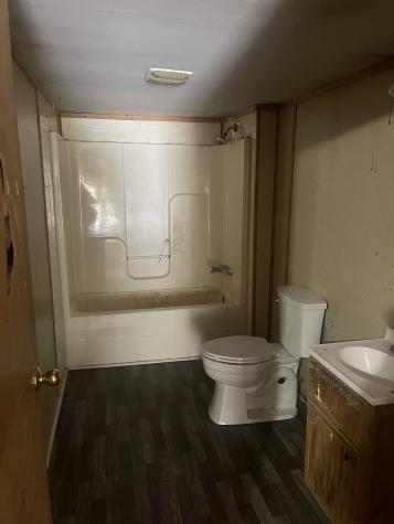 263 Reeves Street Lexington TN 38351
