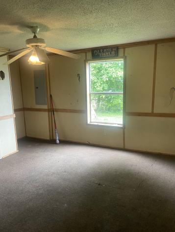 263 Reeves Street Lexington TN 38351