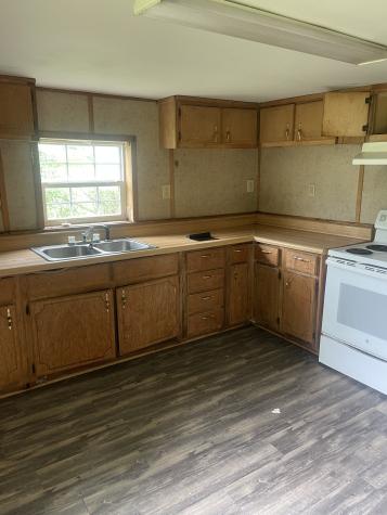 263 Reeves Street Lexington TN 38351